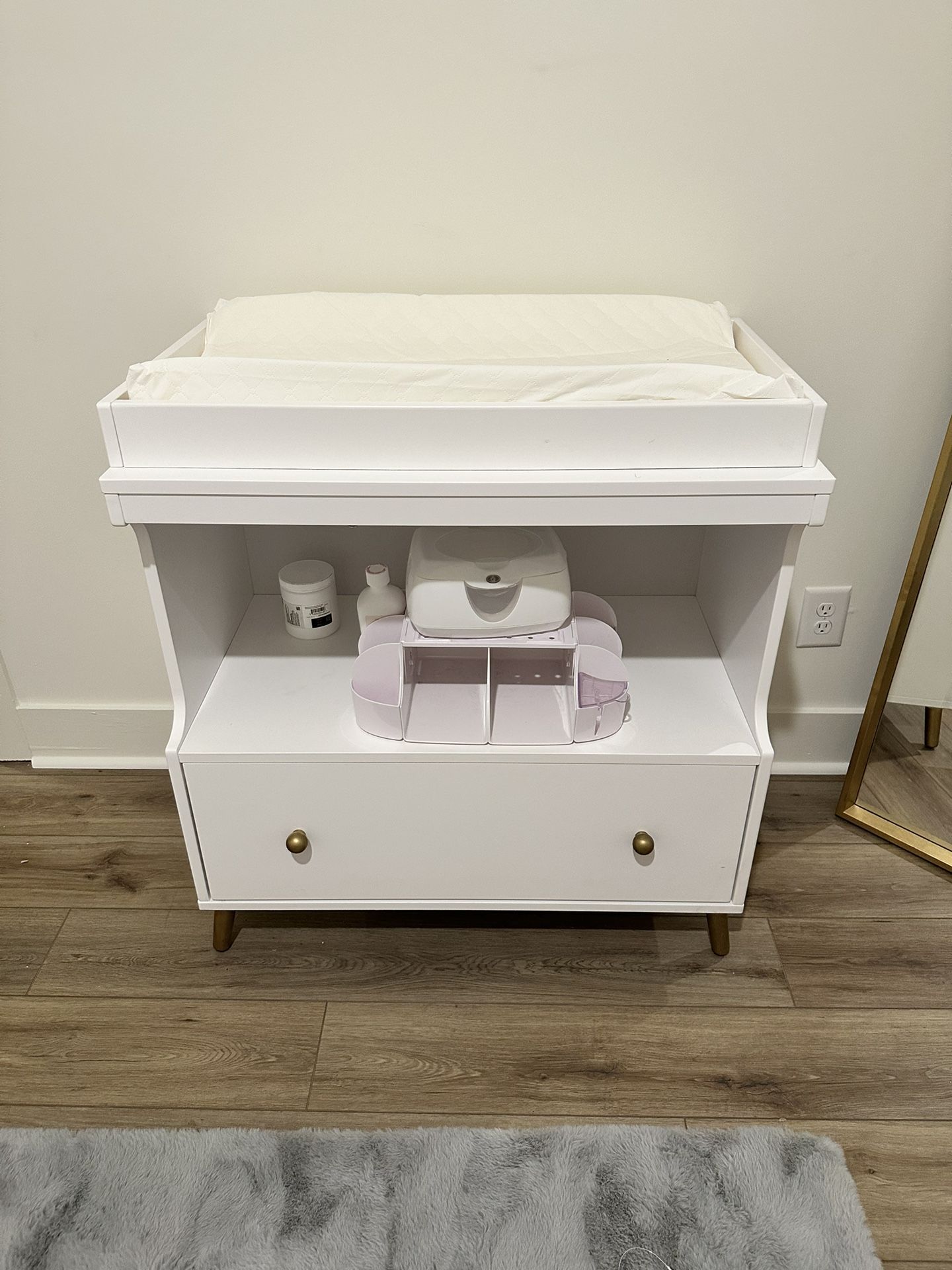 Delta Children’s Changing Table