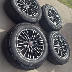 4 SET wheels and tires off a 2025 gmc Yukon elevation tire size  275/60/R20