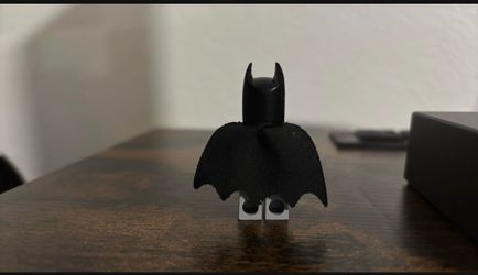 Lego Batman mini figure 2004 from Batcave set