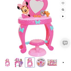 Disney Jr Minnie Bowdazzling Vanity