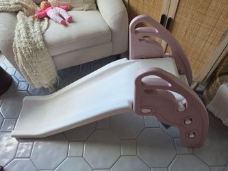 Toddler Slide – Pink & White Folding Indoor Slide / Resbaladilla Infantil Plegable Rosa y Blanca