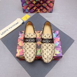 LV Men’s Leather Shoes With Box 2026 New 
