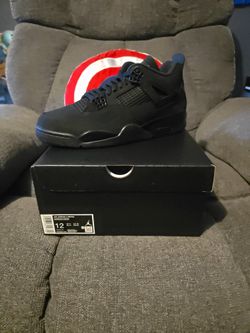Jordan 4 BLACK CAT
