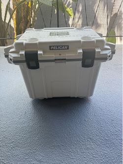 Pelican cooler 50qt/47L
