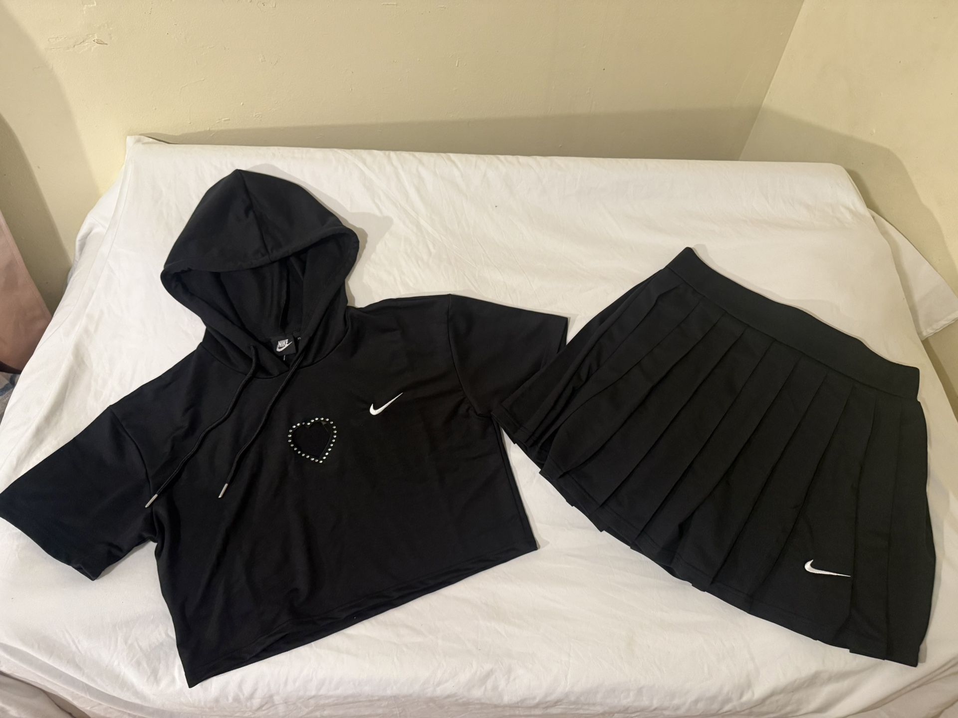 Female Nike Short Set