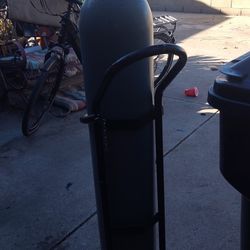 This Is Like a  4 Foot Cylinder It's Like  New