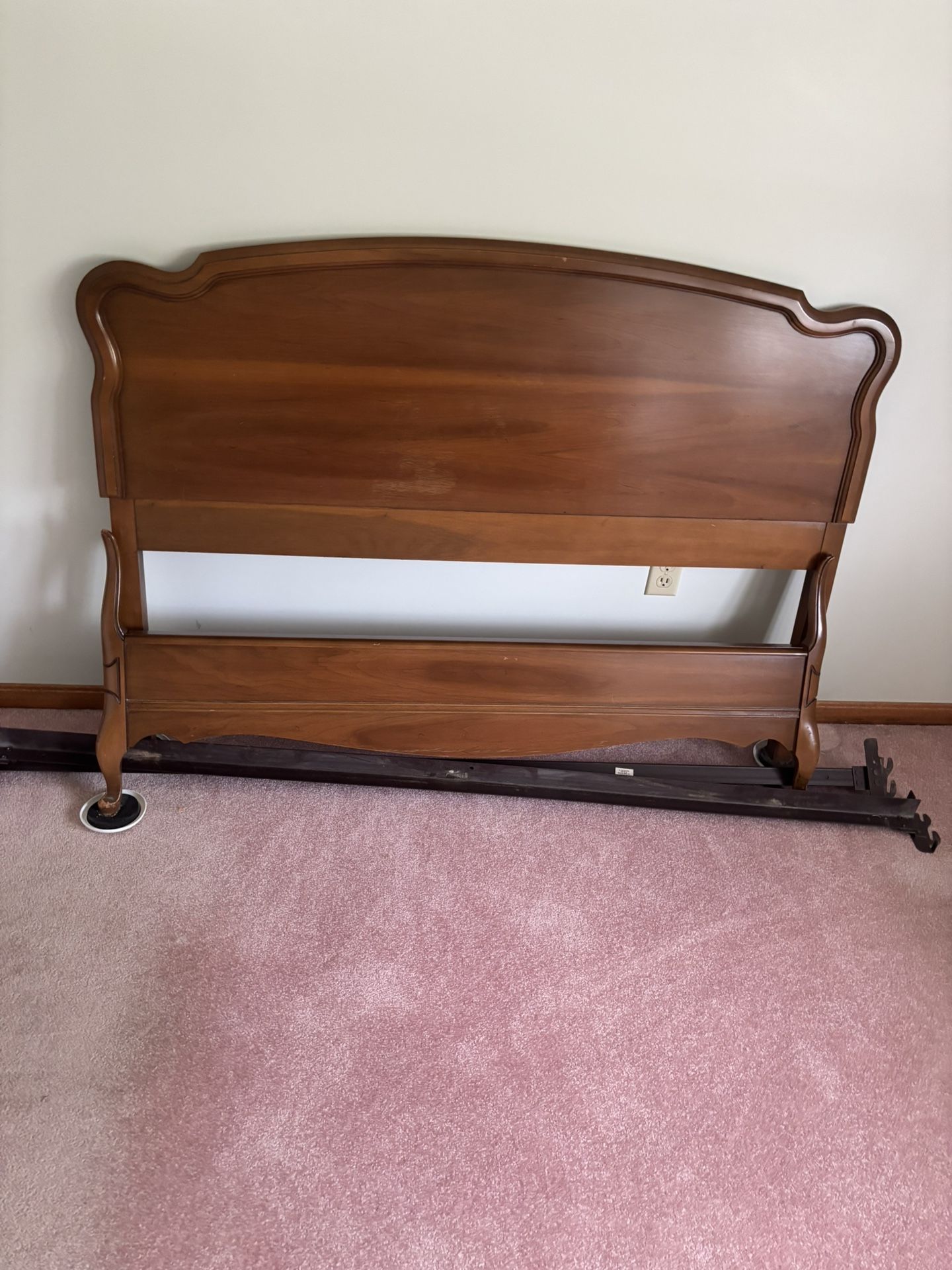 Bed set Full Size Nice Condition