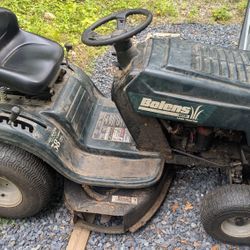 Lawn Tractor