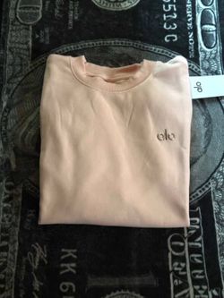 Alo Light Pink Crew Neck