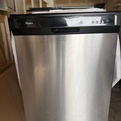 Dishwasher whirlpool brand