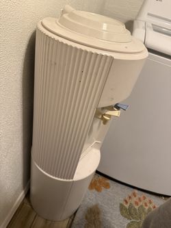 Water Cooler / Fountain