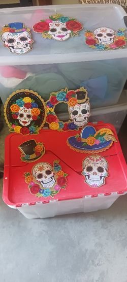 Halloween  Decorations  