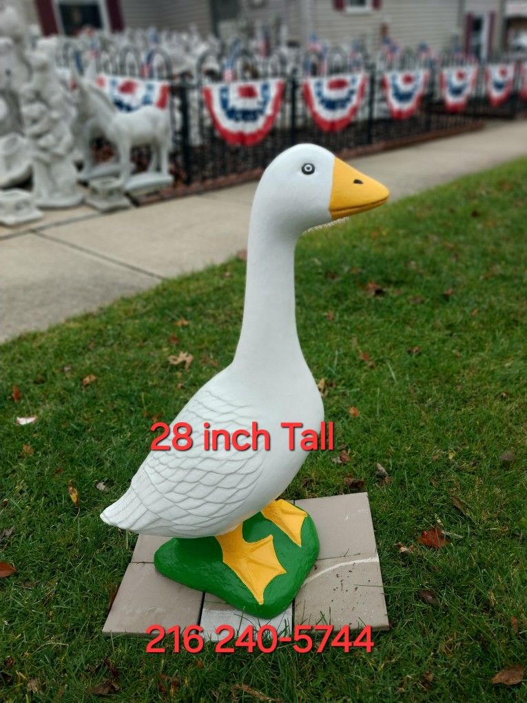 Garden Concrete Geese Statue
