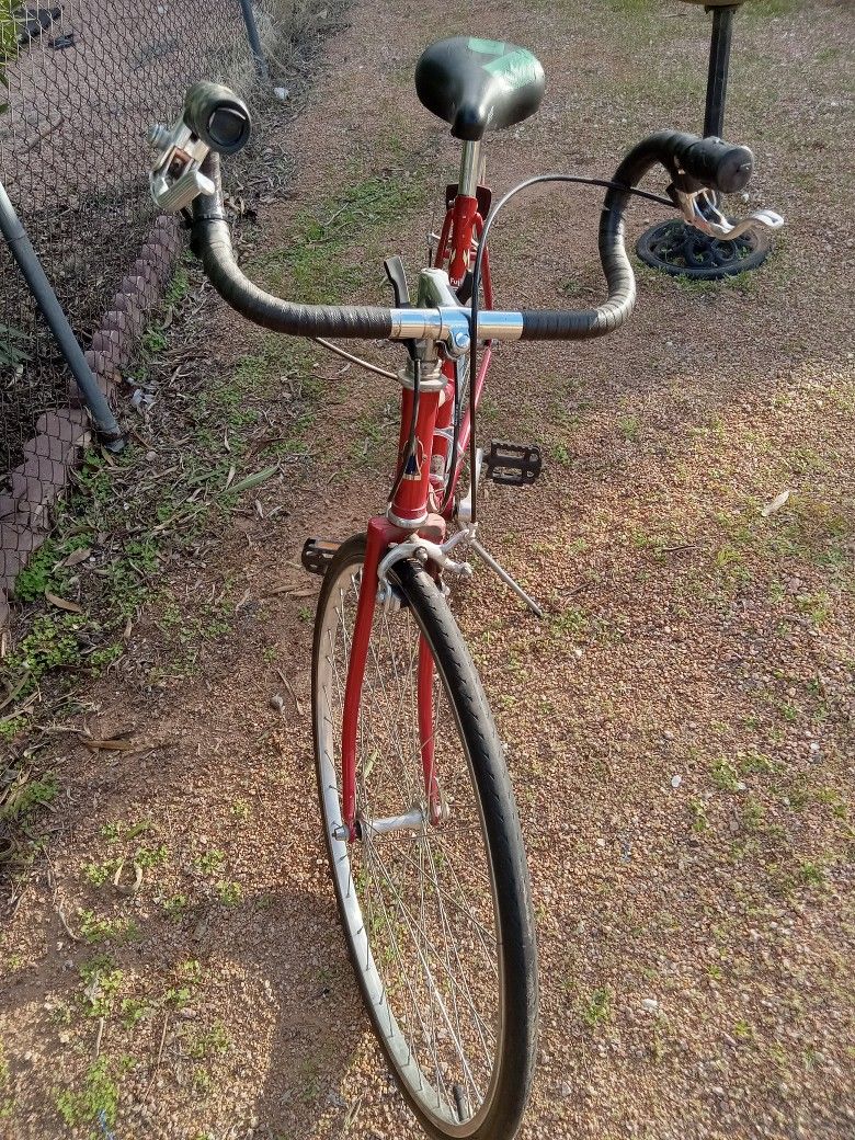 Fuji arcadia road bike sale