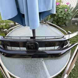 2017 - 2019 Honda Civic Hatchback Grille With Extensions
