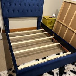 Velvet Bed Full Size