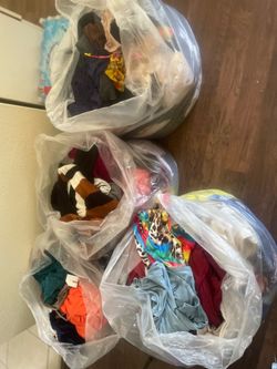 4BIG BAGS OF WOMEN CLOTHES M-L