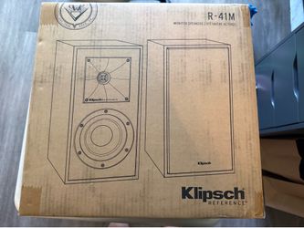 Klipsh R-41m speakers