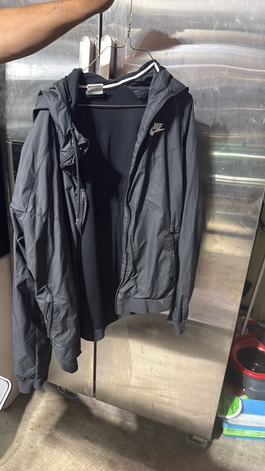 Mens Small Nike Windbreaker Jacket
