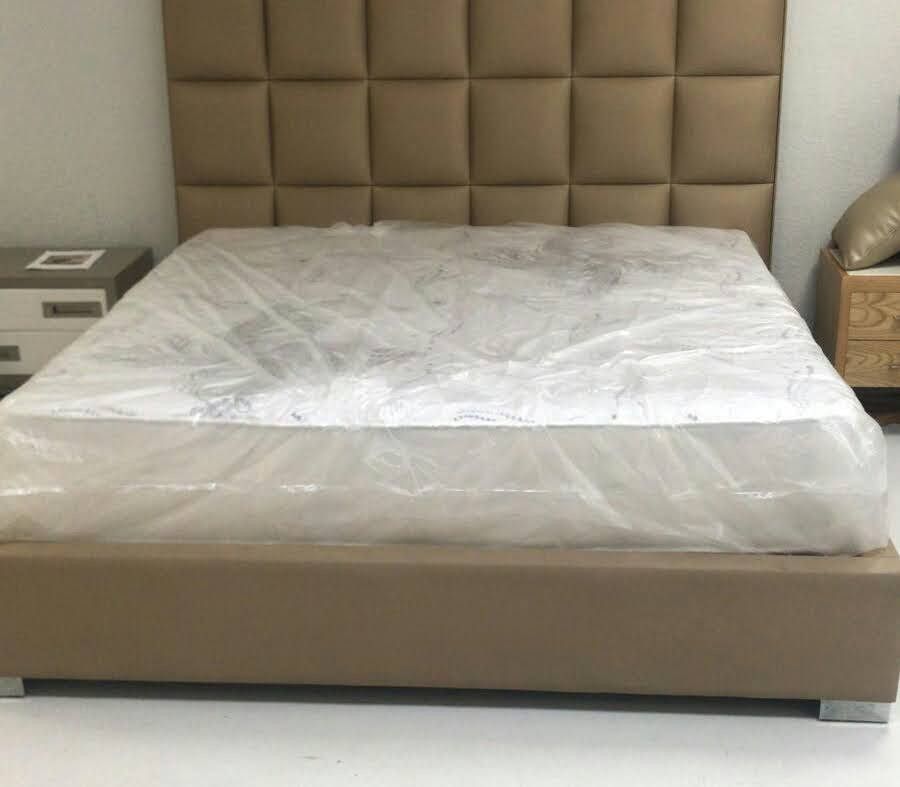 Mattress Queen size Firm Orthopedic Pillow top + box spring Gift Totally new 🛏🌟🏠