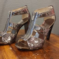 Micheal Kors Heels