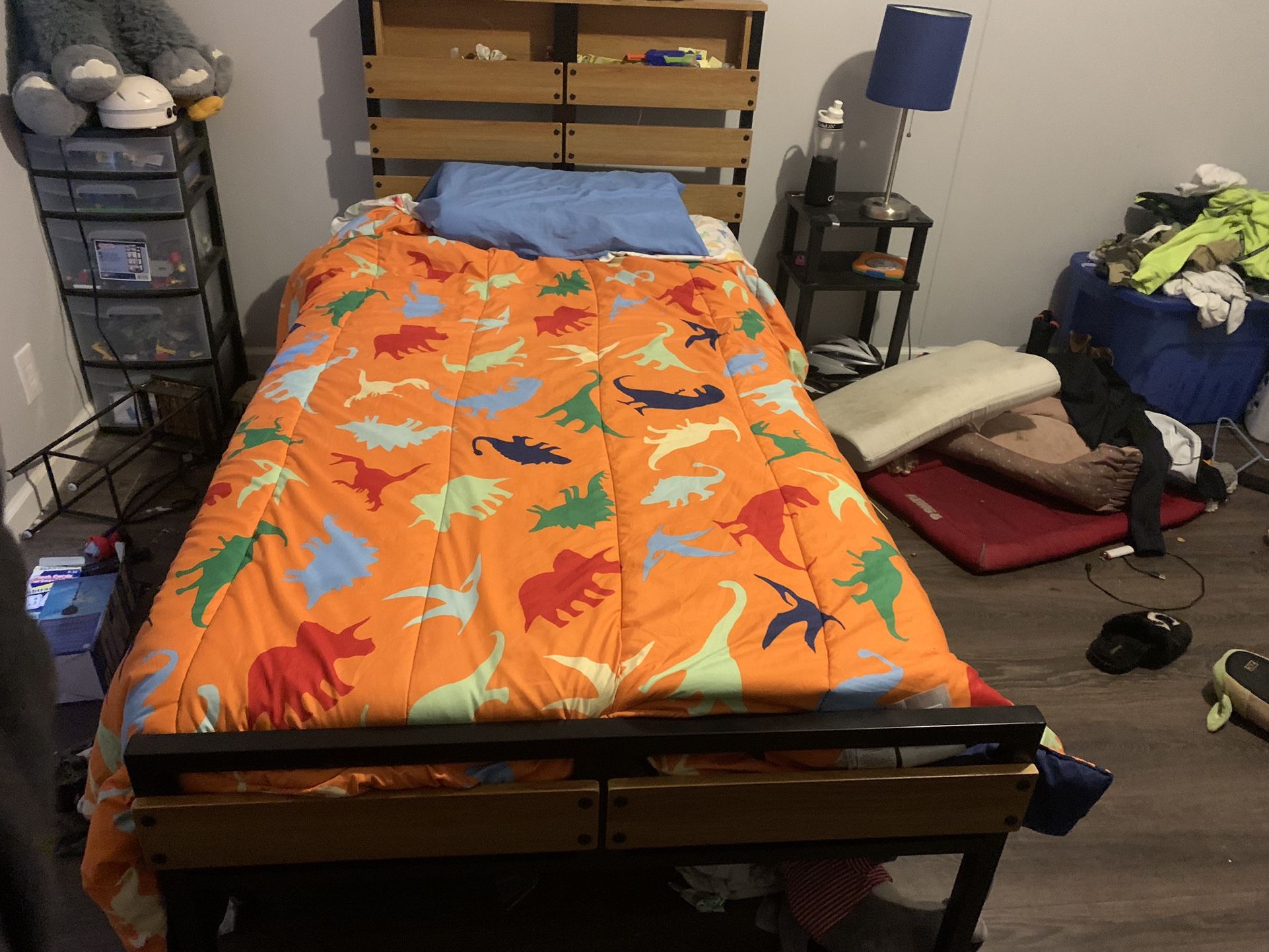 Twin Size Bed With Built In Book Shelf Basically Brand New 