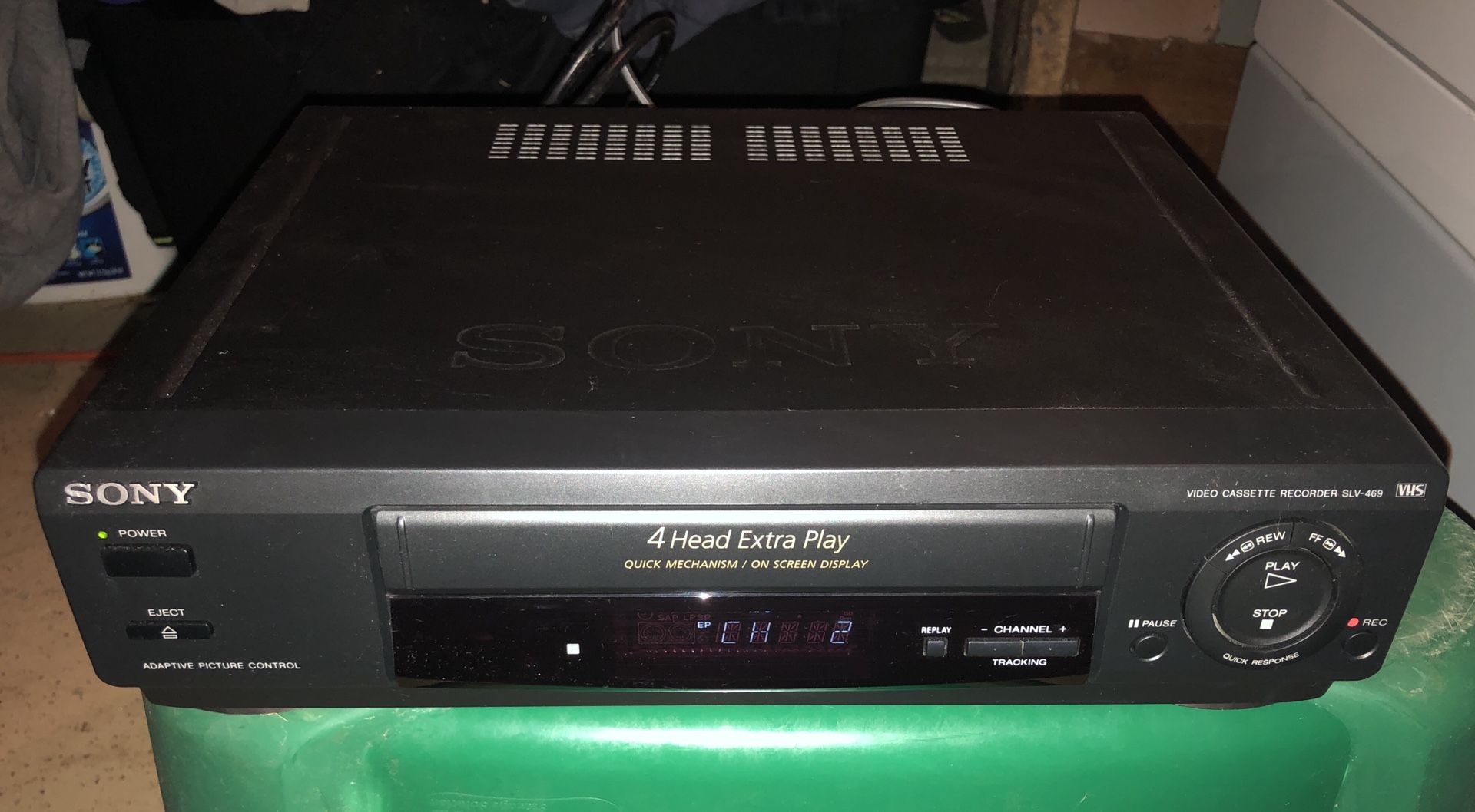 Sony 4 Head VCR Model SLV-469 No Remote