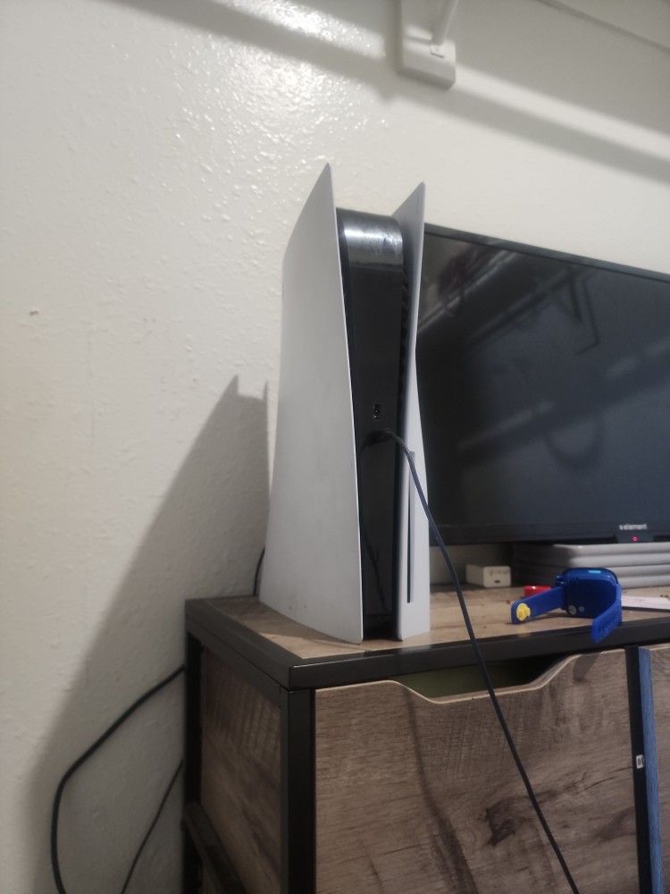 Ps5 300 Dollars Today Only Pick Up Only 