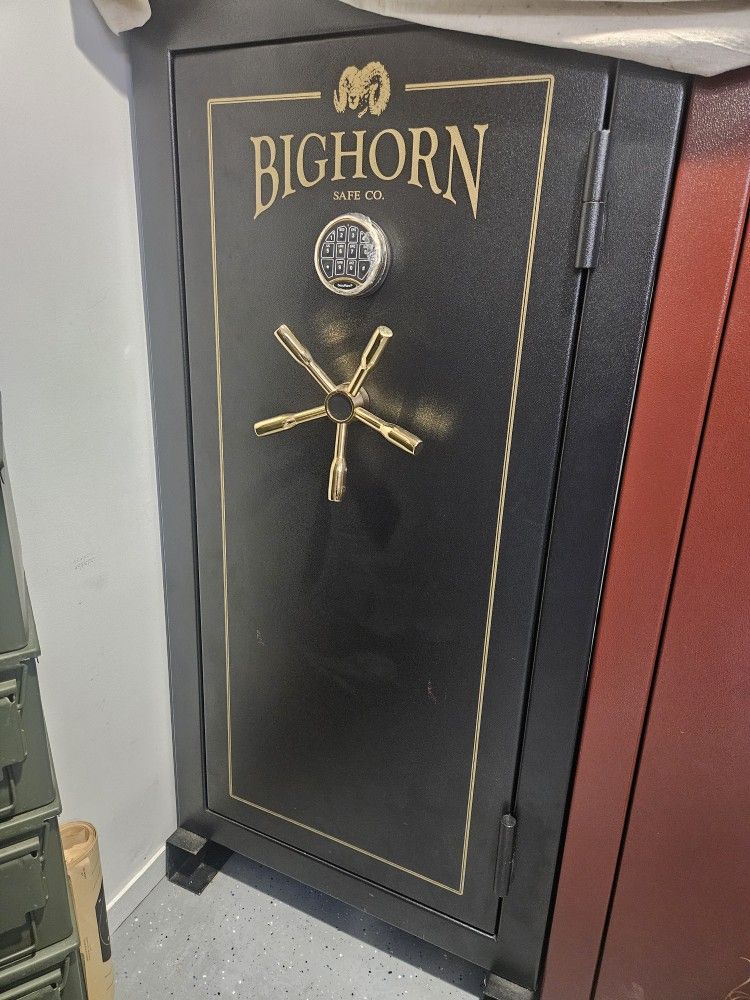 Bighorn 6030 Gun Safe, 59x30x24, 24 cu. ft., (up to 26 guns)