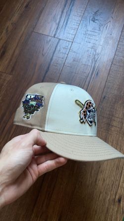 Men’s Fitted Hat