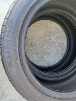 Kuhmo tires 2  newer 17in 205 50 17