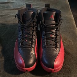 Jordan Retro 12 - Flu Game Size 13