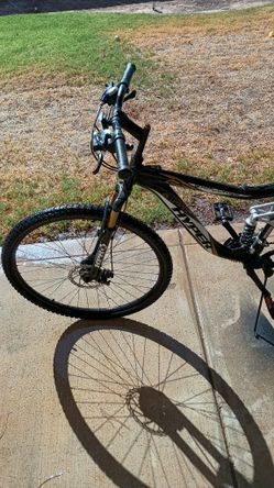 Mountain Bike