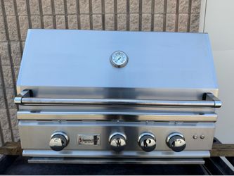 Summers TRL32 Professional 32” 4 knob natural gas grill
