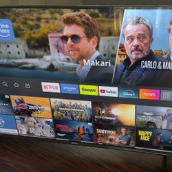 Hisense 43” 4K Smart Tv + Vizio Sound Bar 