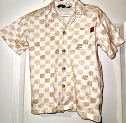 Boy’s collar shirt