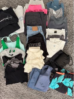 Pack of 27 items of women clothes size S