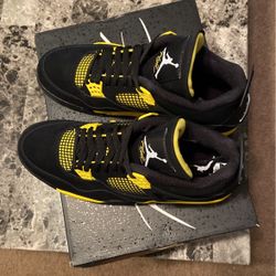 Air Jordan  4 Retro Thunder