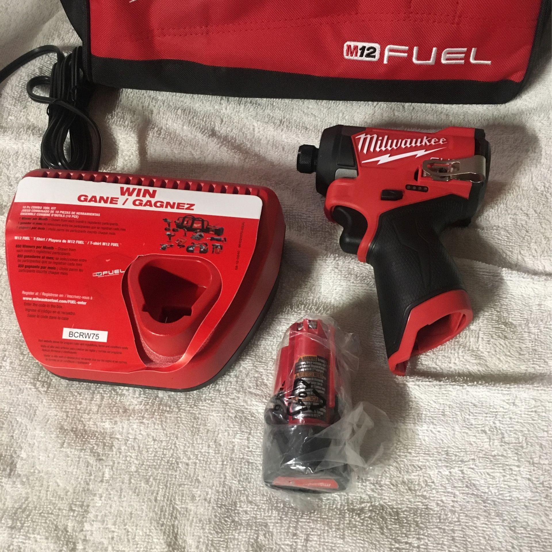 milwaukee M12 impact driver kit for Sale in Riverside, CA OfferUp