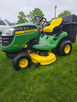 John deere riding mower