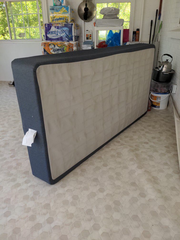 Box Spring Twin Size