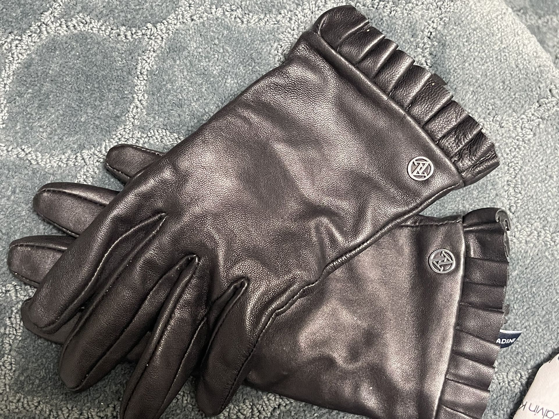 Women’s Leather Gloves