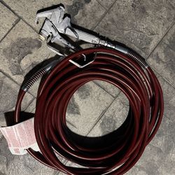 Spray gun and hose