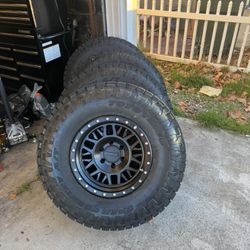 Race line Wheels Toyo Tires