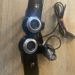 Logitech Pro 9000 Pc Internet Camera Webcam With 2.0 Megapixel Video Resolution