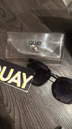 Quay Australia Sunglasses with Case