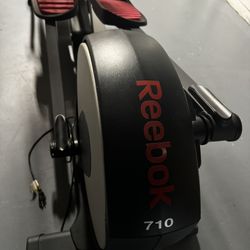 Gorgeous Elliptical Reebok New Cond