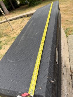 Diamond plate aluminum truck bed toolbox