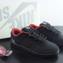Supreme Dunks