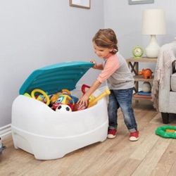 Little Tikes Plastic Storage Bin